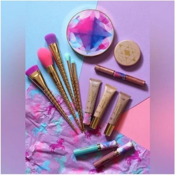 RARE NIB LIMITED EDITION TARTE MAKE BELIEVE IN YOURSELF MAKEUP COLLECTION - Picture 2 of 16
